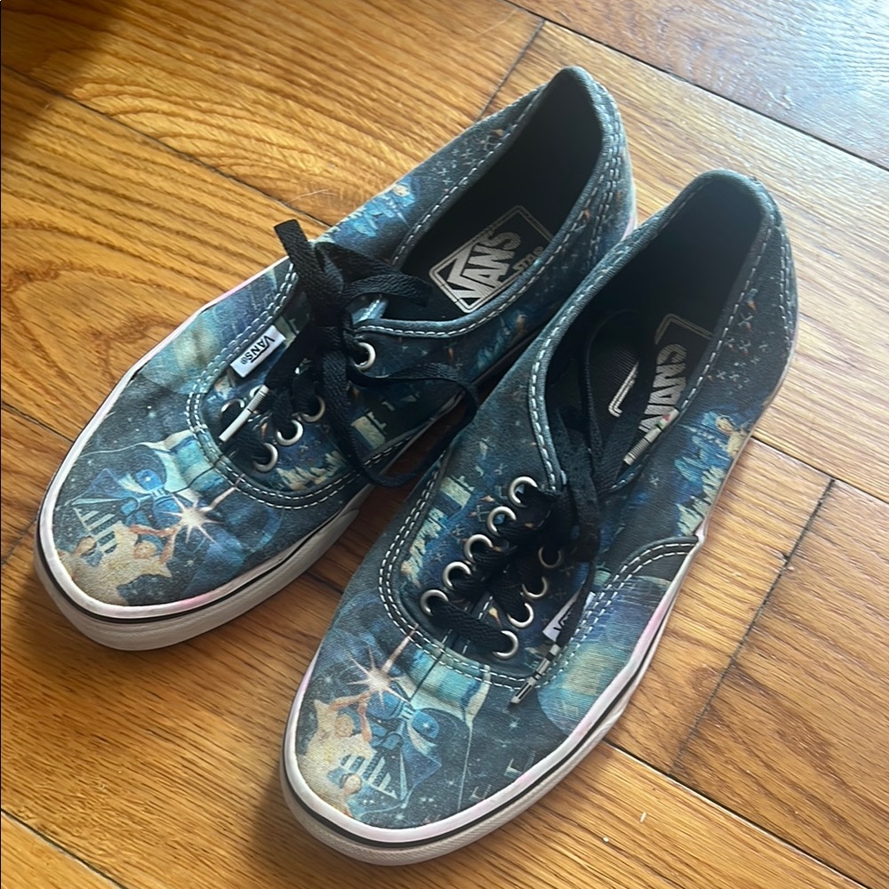 Vans Star Wars authentic A New Hope limited edition ; Men’s size 7 / women’s 8.5